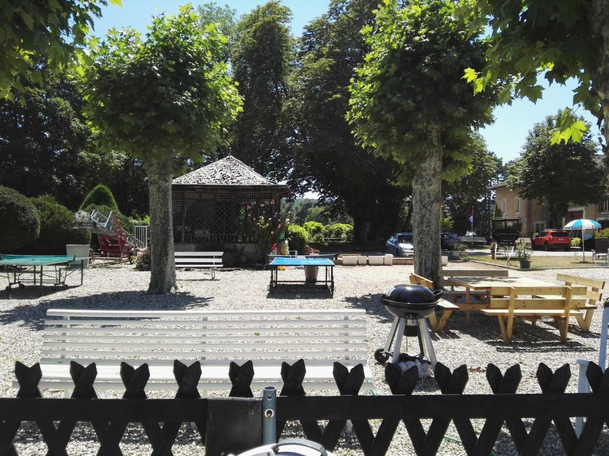 La Garde Chambres D'Hotes Charancieu ภายนอก รูปภาพ
